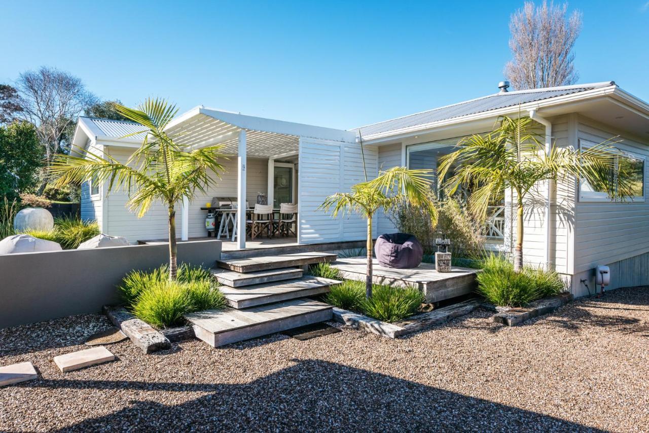 Moa Magic - Oneroa Holiday Home Eksteriør bilde