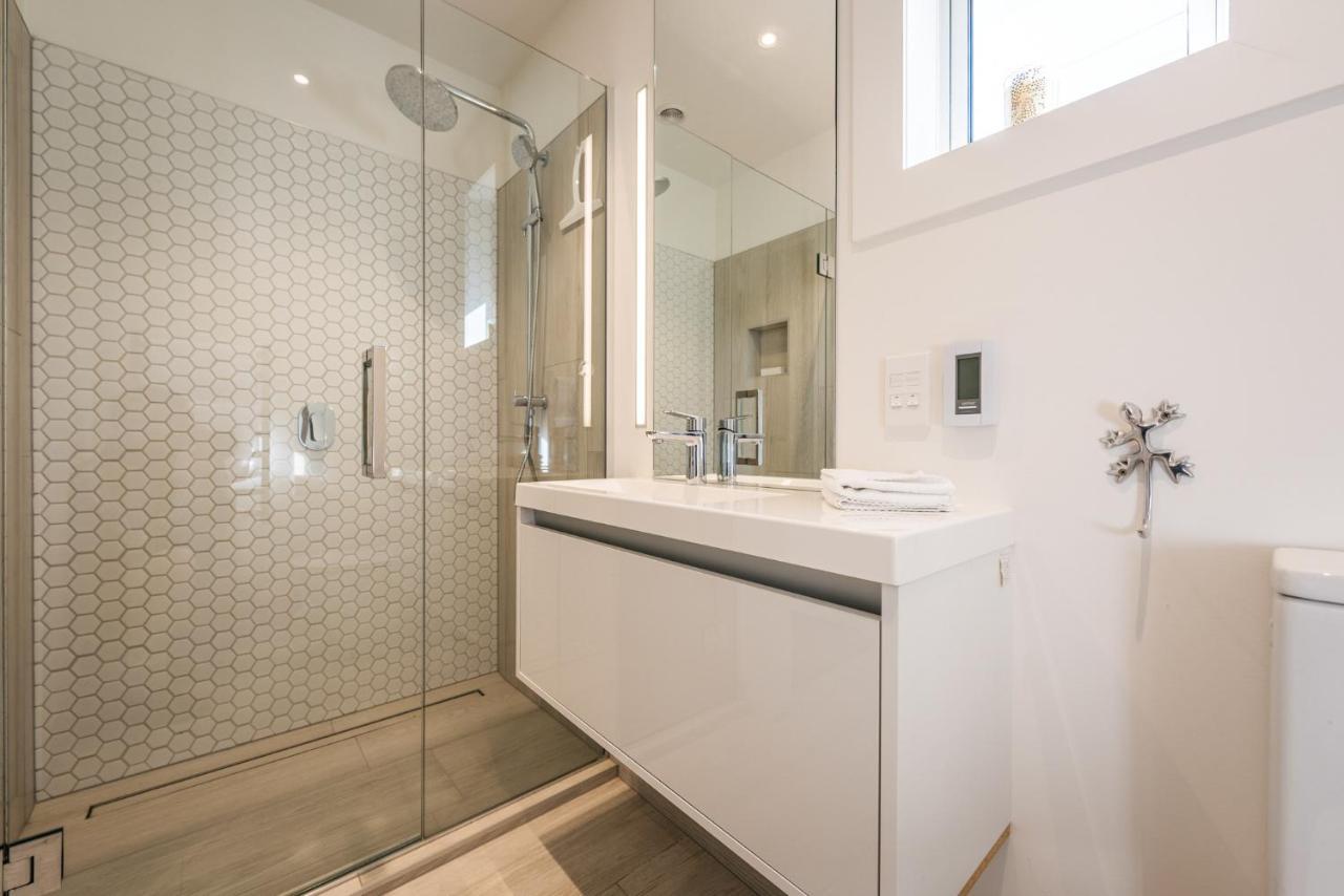 Moa Magic - Oneroa Holiday Home Eksteriør bilde